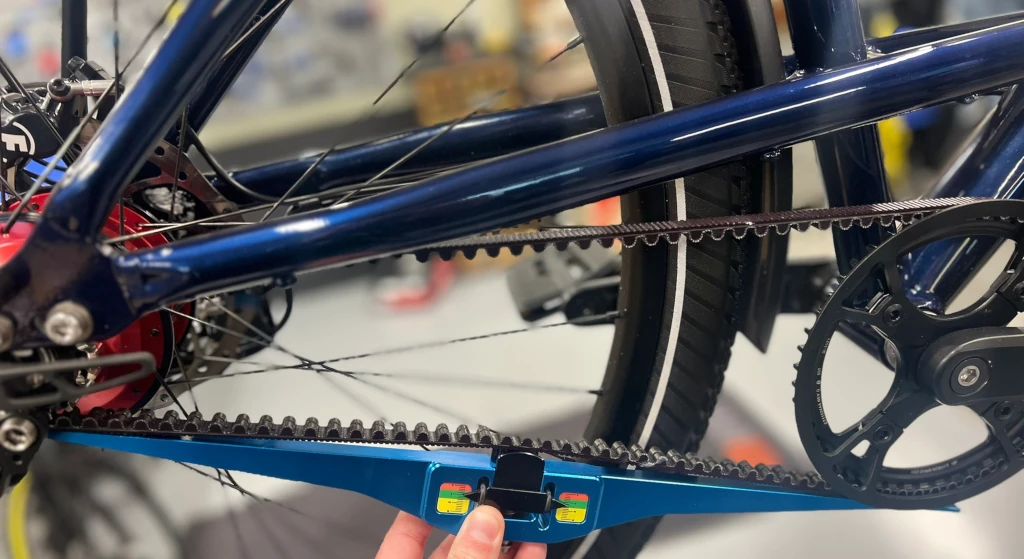 Gates riemspanning meten gereedschap
